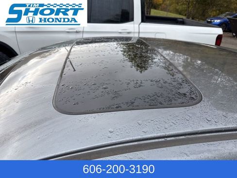 Used 2021 Honda Civic EX image 11