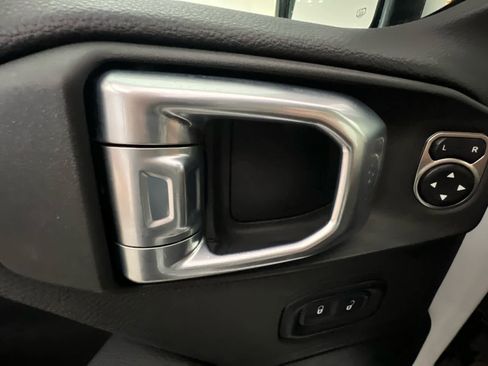 Used 2021 Jeep Wrangler Unlimited Rubicon AWD/4WD image 21