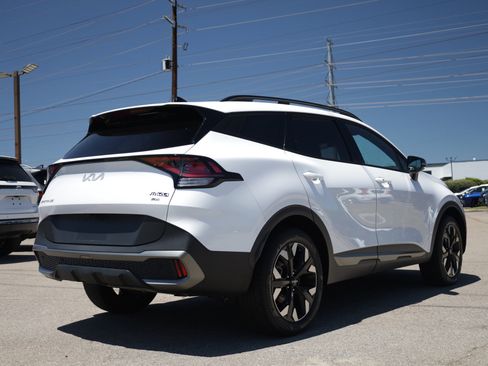 Used 2023 Kia Sportage X-Line w/ X-Line Premium Package AWD/4WD image 5
