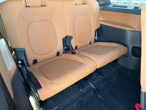 New 2025 Volkswagen ID. Buzz Pro S image 29