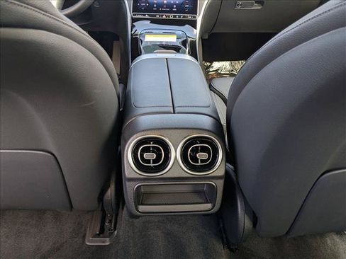 Certified 2026 Mercedes-Benz C 300 4MATIC Sedan image 18