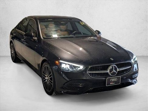 Used 2023 Mercedes-Benz C 300 4MATIC Sedan image 3
