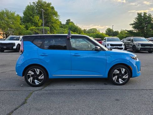 Certified 2024 Kia Soul GT-Line FWD image 9