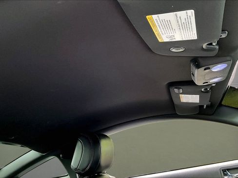 Used 2013 Ford Mustang GT Premium w/ Electronics Pkg RWD image 27