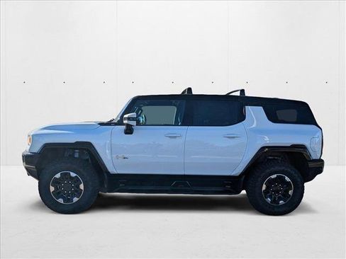 New 2025 GMC Hummer EV 2X w/ Extreme Off-Road Package image 9