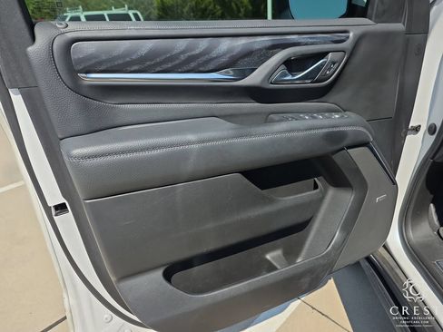 Used 2022 GMC Yukon Denali RWD image 8