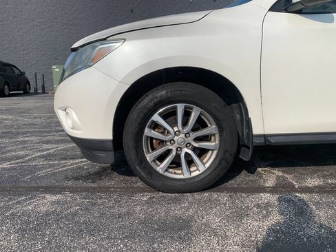 Used 2015 Nissan Pathfinder S AWD/4WD image 31