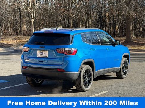 New 2026 Jeep Compass Latitude w/ Sun and Sound Group image 6