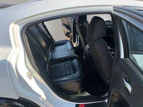 Used 2019 Dodge Charger Police w/ Street Appearance Group RWD image 20