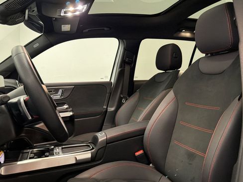 Certified 2026 Mercedes-Benz GLB 250 image 5