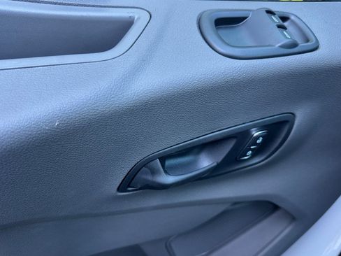 New 2026 Ford Transit 150 Low Roof RWD image 19