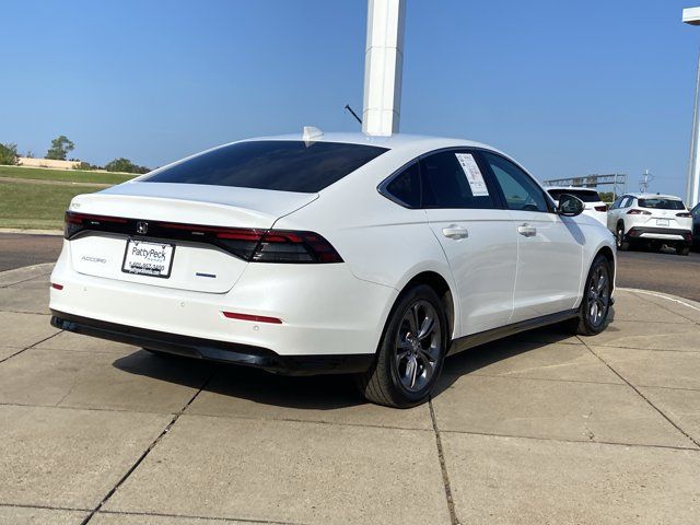 Used 2025 Honda Accord EX-L image 11