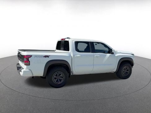 Used 2026 Nissan Frontier PRO-4X AWD/4WD image 13