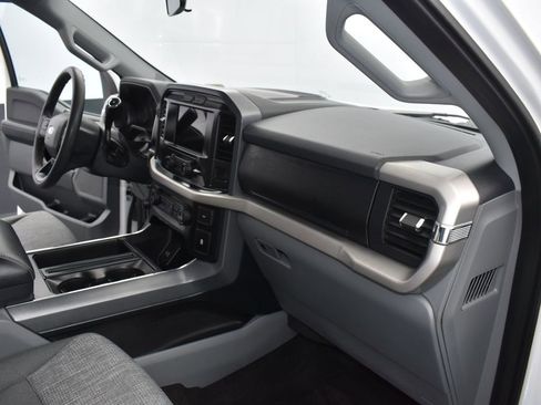 Certified 2022 Ford F150 XLT w/ XTR Package image 25