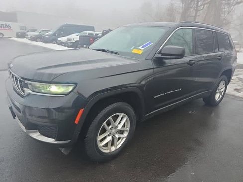 Used 2022 Jeep Grand Cherokee L Laredo w/ Luxury Tech Group I image 2