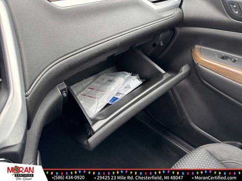 Used 2022 GMC Acadia SLE w/ Driver Convenience Package image 21