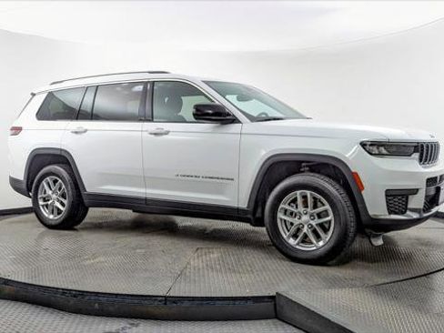 Used 2023 Jeep Grand Cherokee L Laredo w/ Luxury Tech Group I image 11