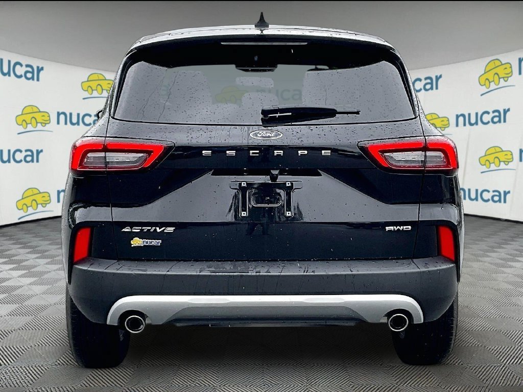 Used 2024 Ford Escape Active AWD/4WD image 5