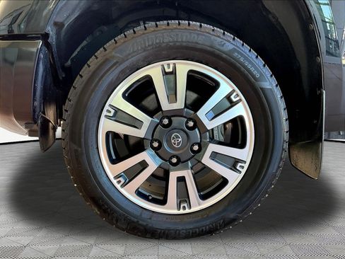 Used 2021 Toyota Tundra SR5 w/ TRD Sport Package AWD/4WD image 33