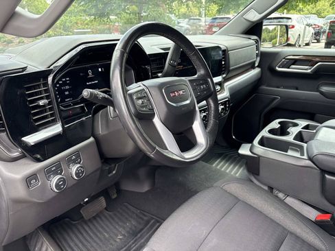 Used 2022 GMC Sierra 1500 Elevation AWD/4WD image 16