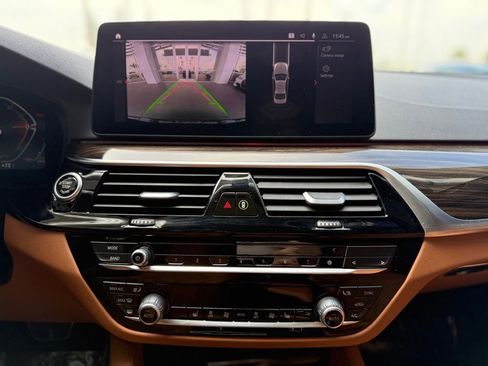 Used 2023 BMW 540i w/ M Sport Package image 16