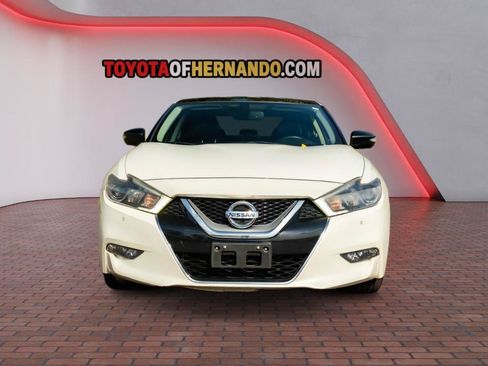 Used 2017 Nissan Maxima Platinum FWD image 2