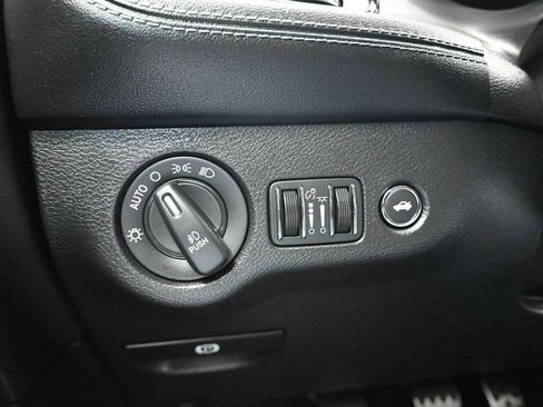 Used 2023 Dodge Challenger R/T Scat Pack w/ T/A Package image 24