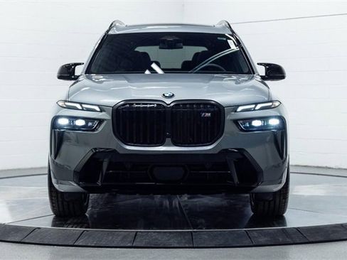 New 2026 BMW X7 M60i image 7