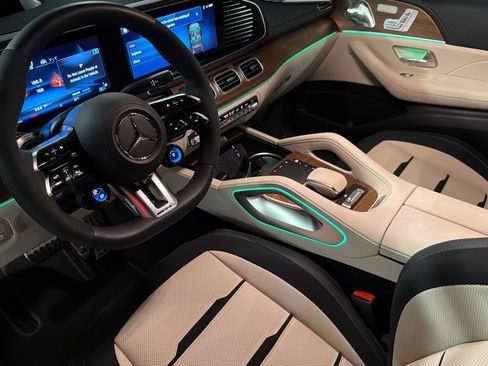 New 2026 Mercedes-Benz GLE 53 AMG 4MATIC Coupe image 9