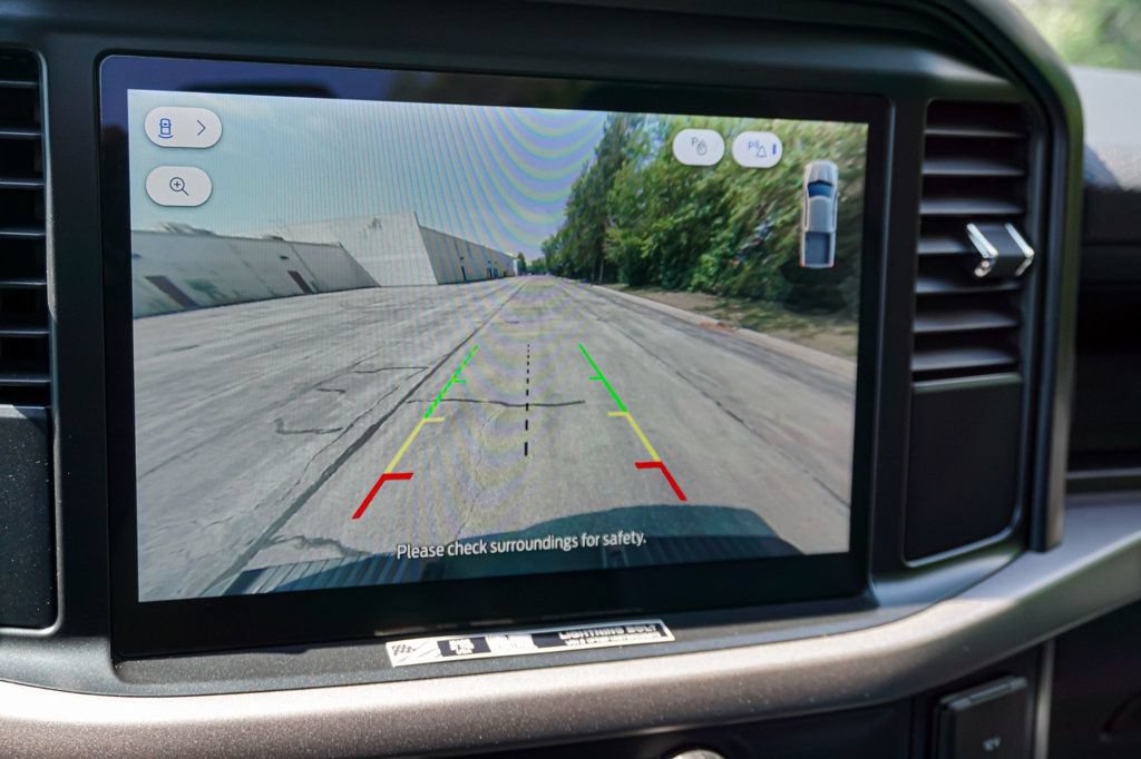 Used 2025 Ford F150 XL RWD image 19