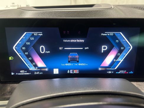 Used 2023 BMW X7 xDrive40i w/ Premium Package image 10