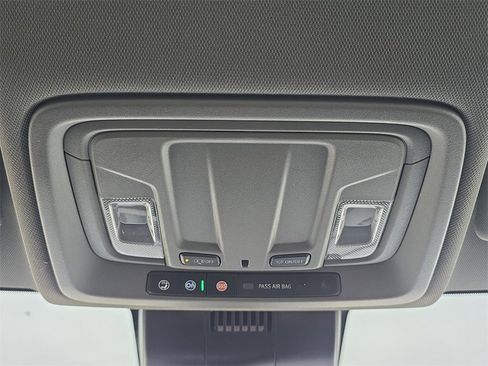 Certified 2023 Chevrolet Silverado 1500 LT image 36