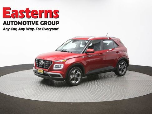 Used 2025 Hyundai Venue Limited image 56