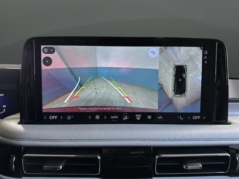 Used 2025 Lincoln Aviator Reserve w/ Illumination Package image 11