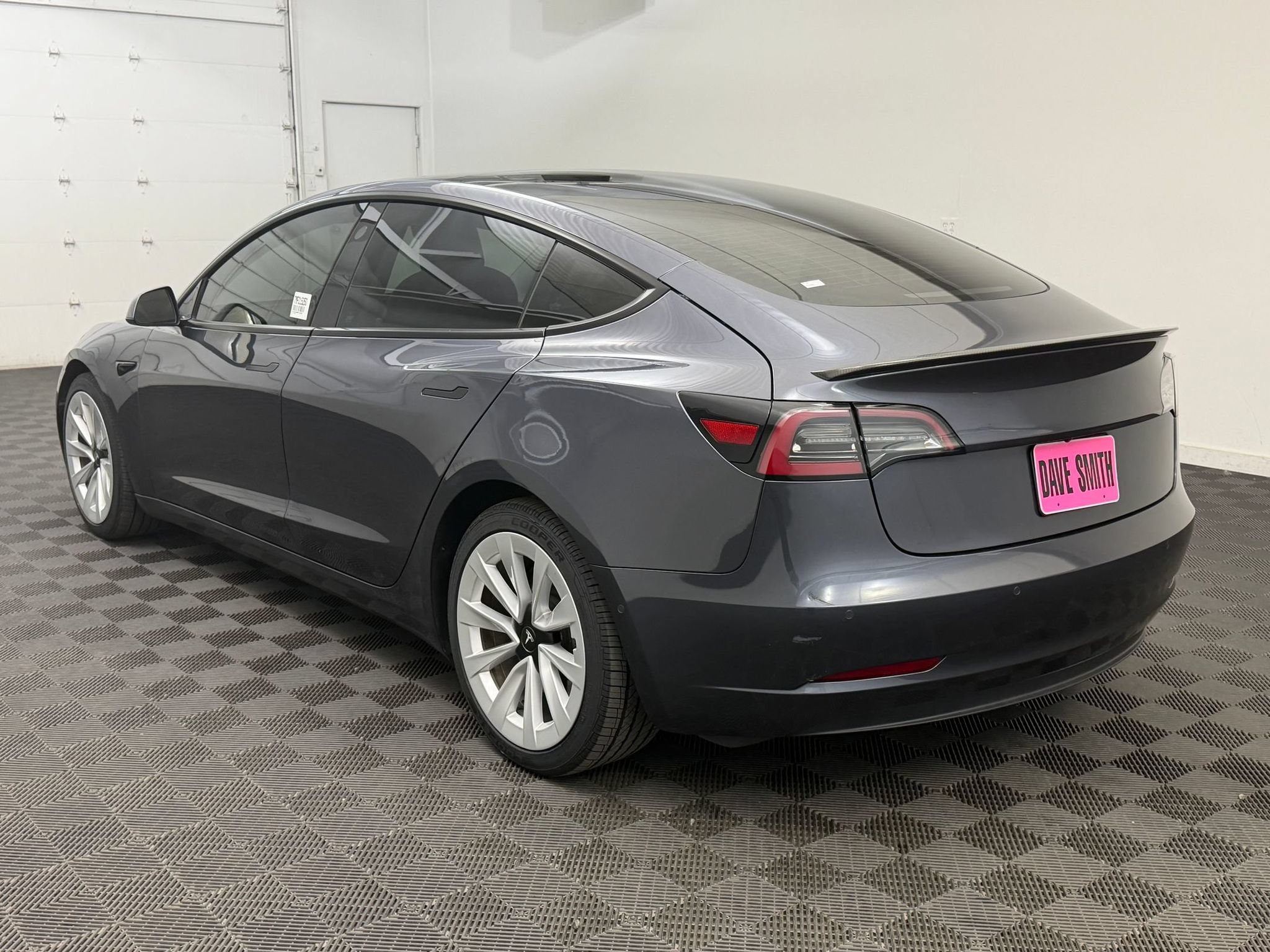 Used 2021 Tesla Model 3 Long Range AWD/4WD image 3