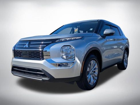 New 2026 Mitsubishi Outlander ES FWD image 7