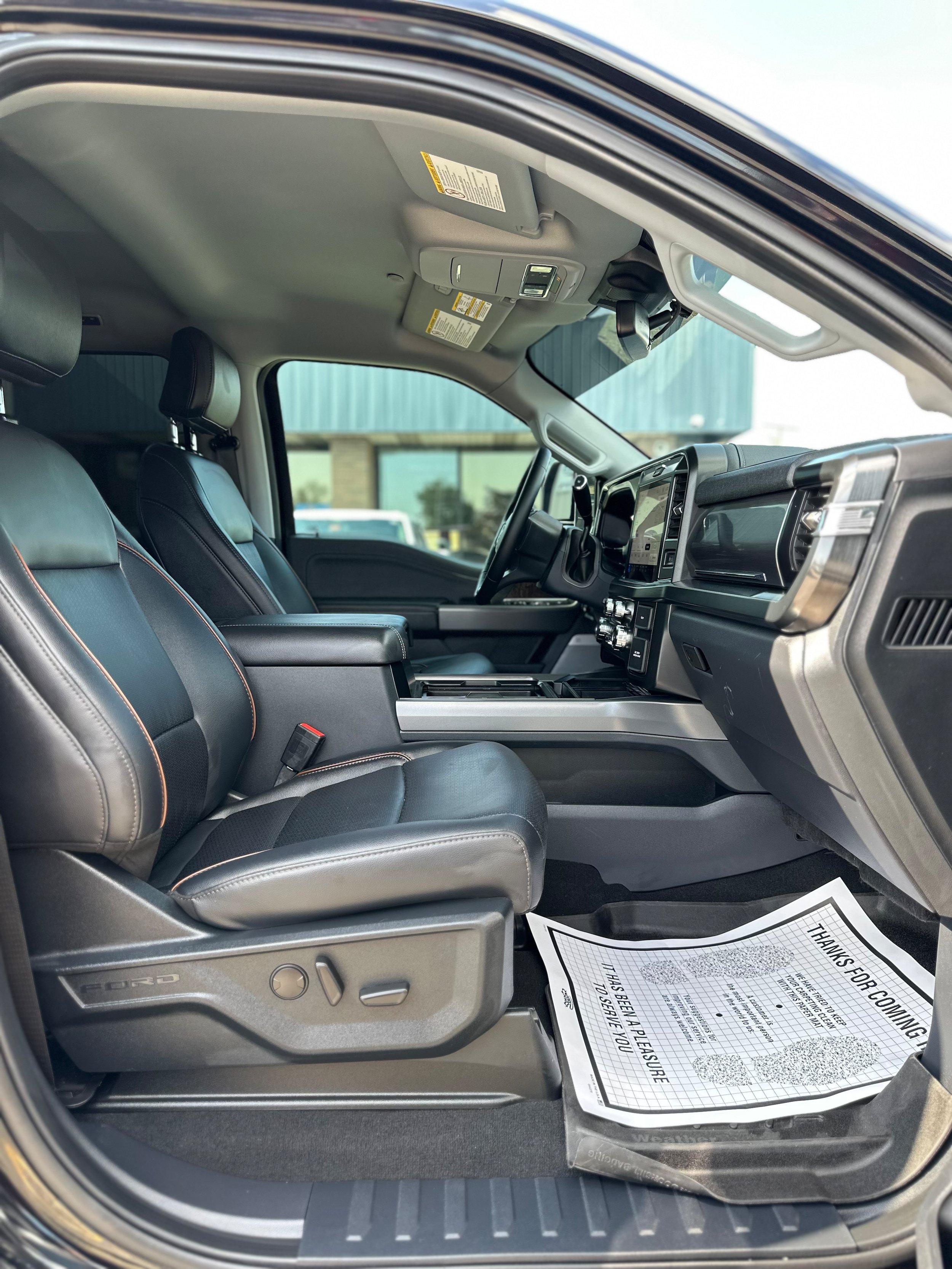 Used 2026 Ford F250 Lariat AWD/4WD image 23