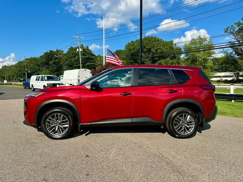 Used 2021 Nissan Rogue S AWD/4WD image 4