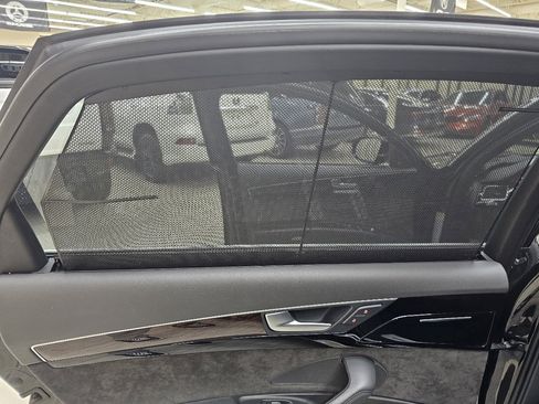 Used 2015 Audi A8 L 3.0T w/ Premium Package image 39