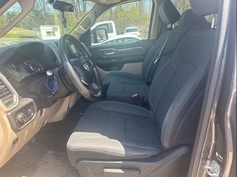Used 2021 RAM 1500 Big Horn AWD/4WD image 11