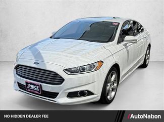 Used 2016 Ford Fusion SE FWD video 1