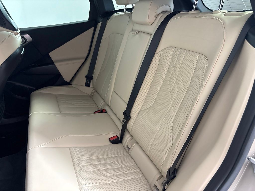 Certified 2026 BMW X3 xDrive30i w/ Convenience Package AWD/4WD image 28