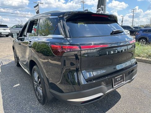 Used 2026 INFINITI QX60 Luxe w/ Cargo Package AWD/4WD image 3
