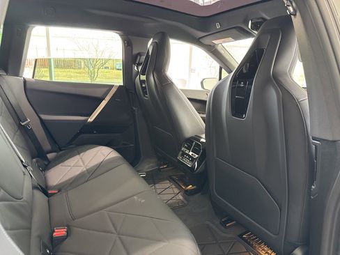 New 2026 BMW iX xDrive60 image 46