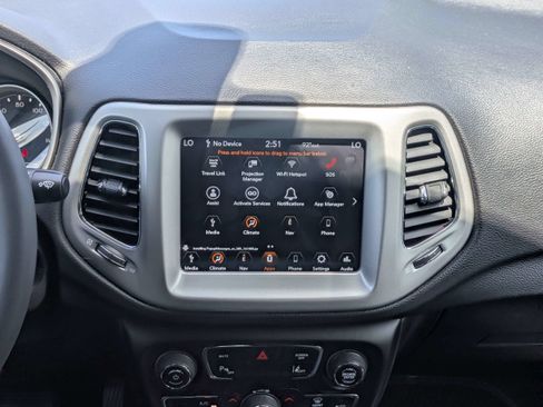 Used 2021 Jeep Compass Latitude w/ Sun and Sound Group FWD image 42