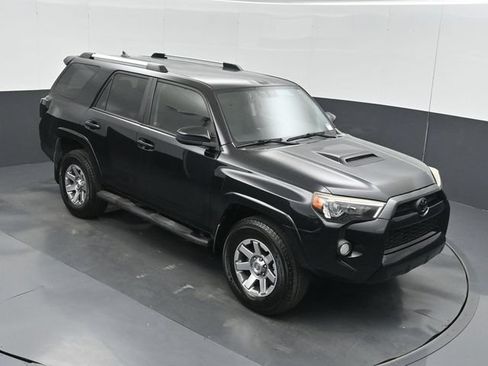 Used 2015 Toyota 4Runner Trail AWD/4WD image 29