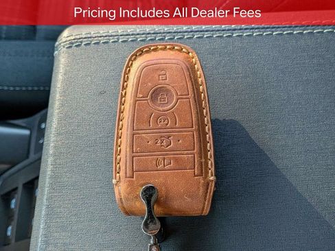 Used 2025 Ford Bronco Heritage Edition AWD/4WD image 31
