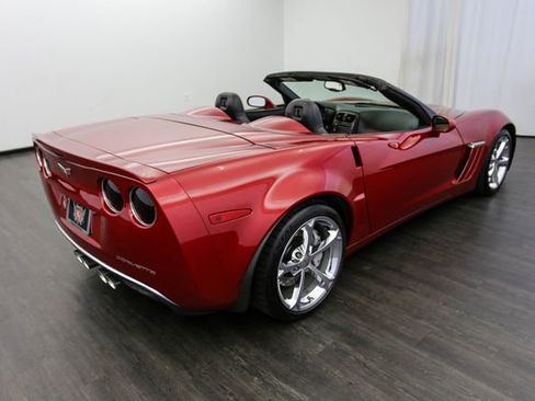 Used 2010 Chevrolet Corvette Grand Sport w/ Preferred Equipment Group RWD image 9