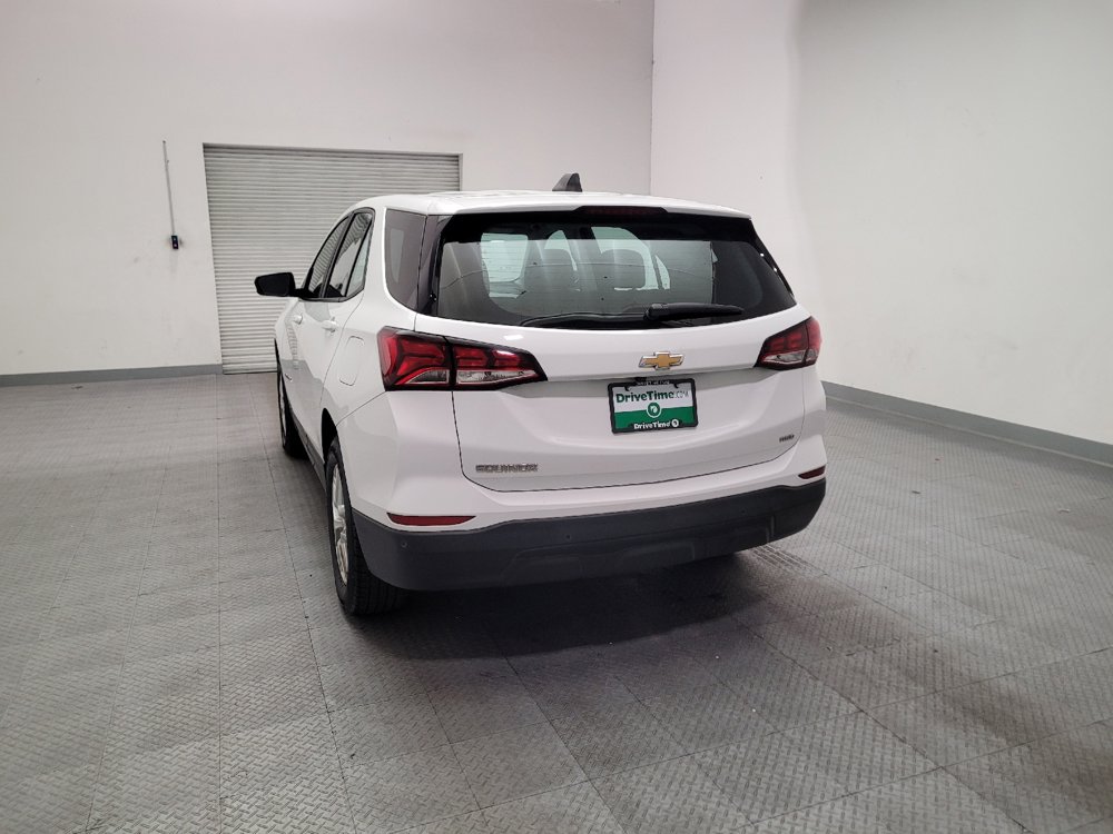 Used 2022 Chevrolet Equinox LS w/ LPO, Floor Liner Package AWD/4WD image 6