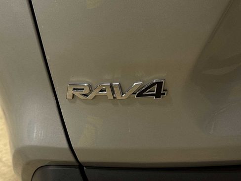Certified 2024 Toyota RAV4 XLE image 25